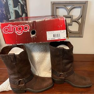 Dingo harness boots size 9 brown